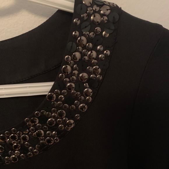 Kensie Dress with Short Sleeves - Picture 4 of 4